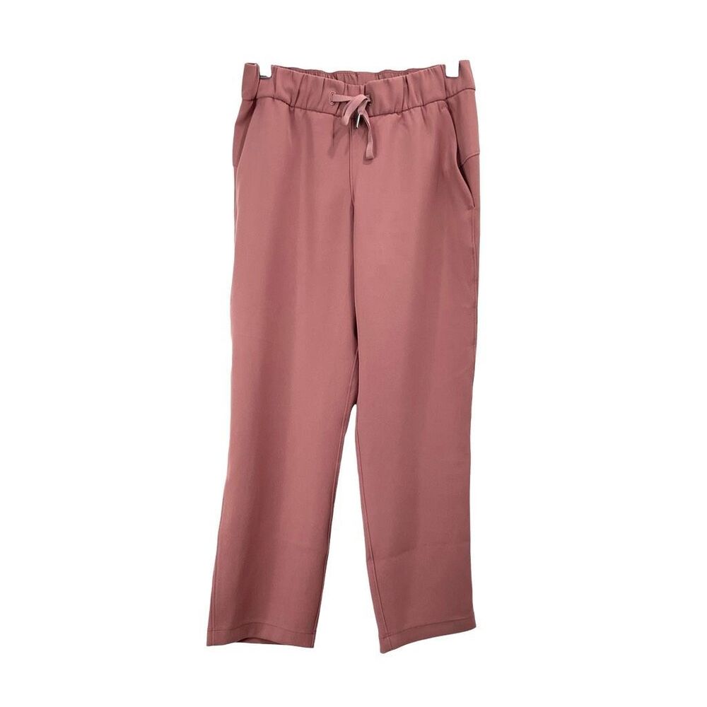 Lululemon On the Fly Crop Woven 23" pants‎ Size 4 mauve pink Red Dust